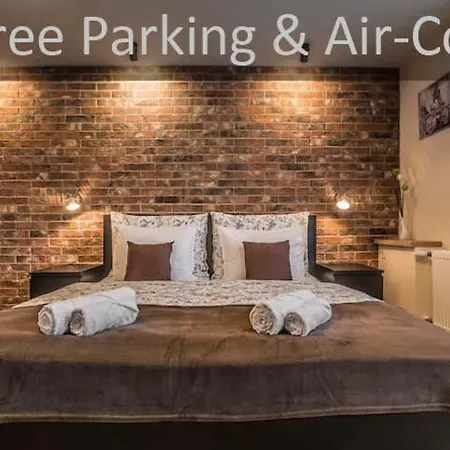 Amos - Private Parking Included Lejlighed Košice