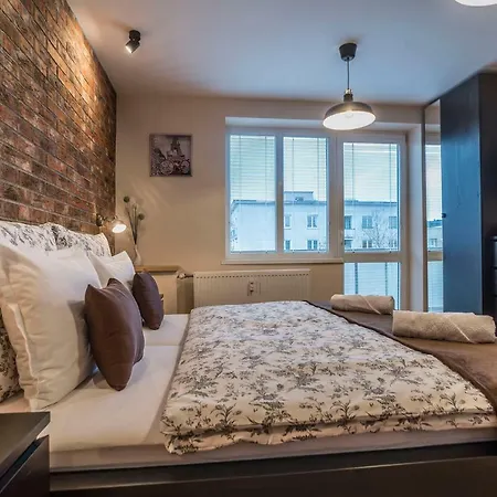 Amos - Private Parking Included Lejlighed *