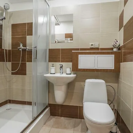 Amos - Private Parking Included Košice